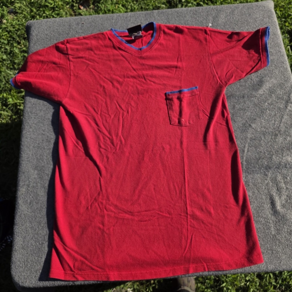 Cool Stuff Red Blue Pocket Tee Large 957
